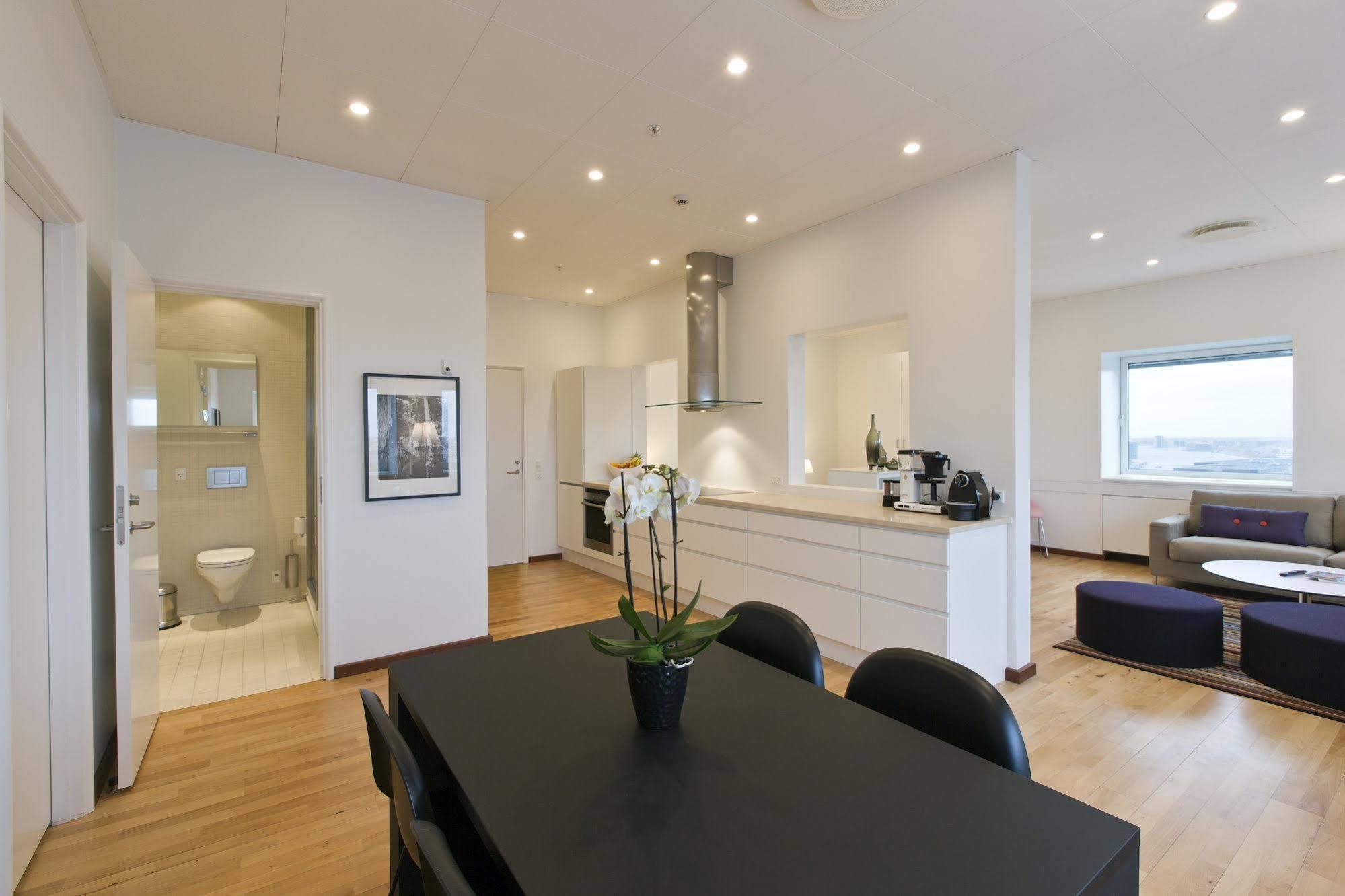 Europahuset Apartments Копенхаген Екстериор снимка